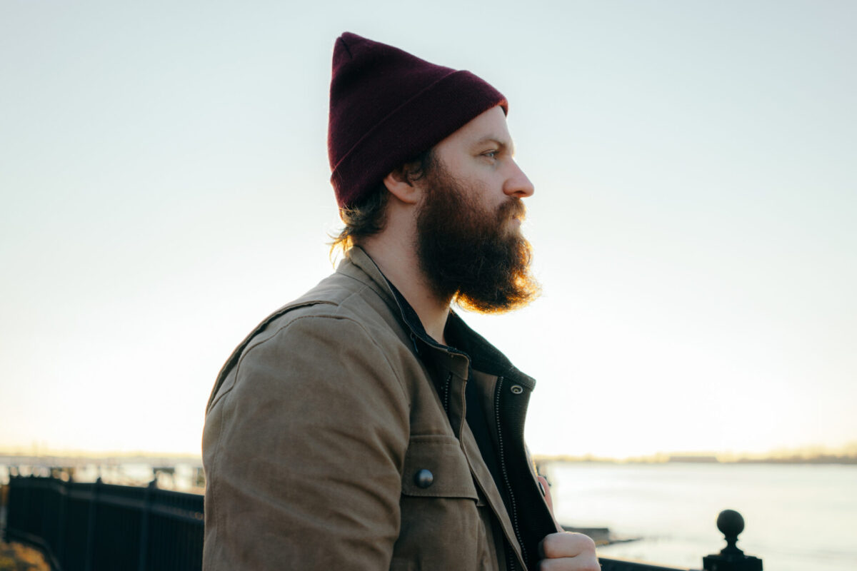 Dan Campbell of The Wonder Years announces new solo album ‘Other People’s Lives’ with heartrending new single  “Flight No. 5”