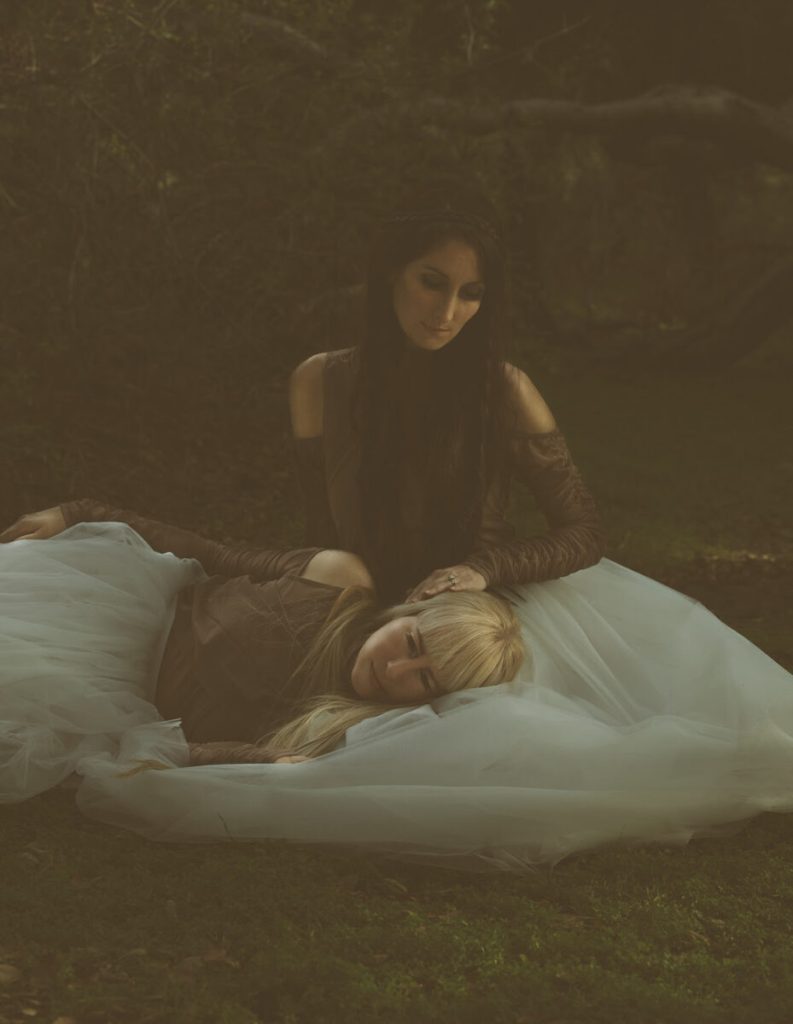 Azure Ray release dreamy, glittering “Bad Dream” from their upcoming album, <em>Remedy</em>
