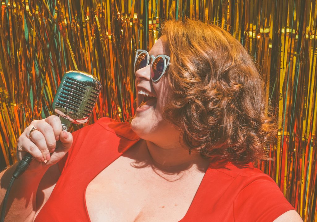 How Essie Riddle’s day-in-the-life-of video for “Reflection Of You” came together