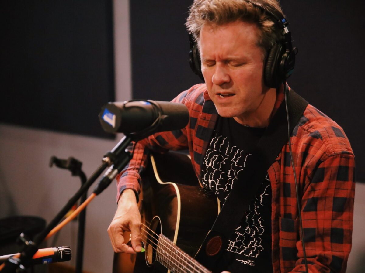 Indie Rock Hit Parade Live Session: Mac McCaughan