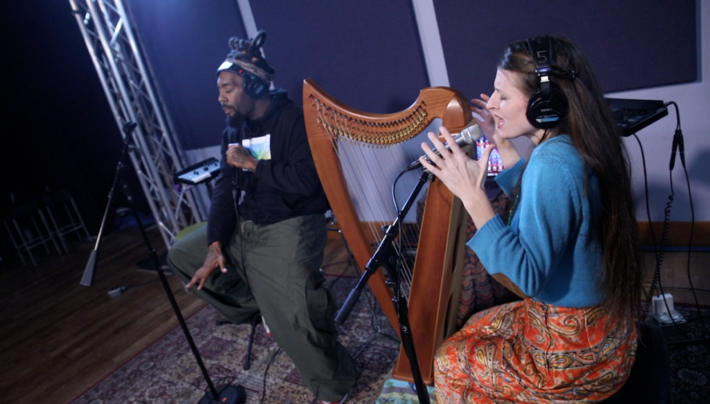 The Key Studio Sessions: Kuf Knotz and Christine Elise