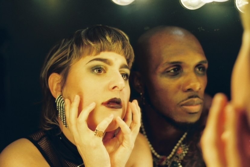 Taylor Kelly and Zeek Burse combine forces on powerful new single “Sabotage”