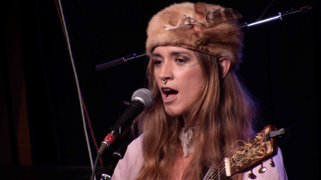 Sierra Ferrell: Full Set (Free At Noon Concert)