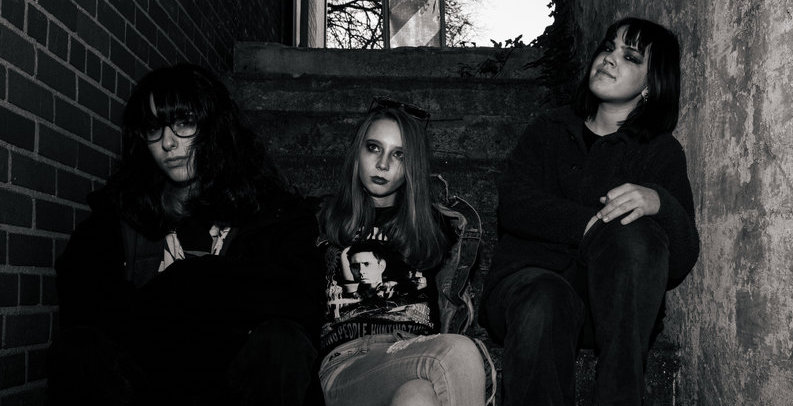 Froggy’s new post-punk ripper “Stupid Rich Boy” calls out entitled scenesters