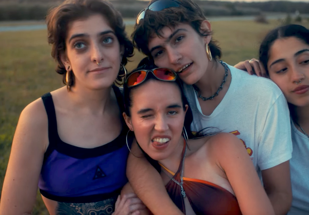 PIERI’s “De Moda” is a reminder to find comfort in your day-ones
