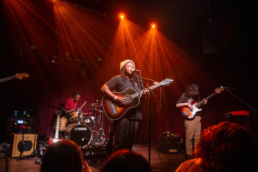 Joy Oladokun brings warmth and wisdom to Ardmore Music Hall