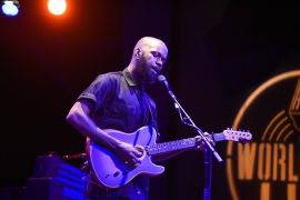 Buffalo Nichols eases into #NONCOMM day three with dazzling ambience and guitar shredding