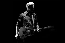 Billy Bragg’s music bridges political themes with the intensely personal