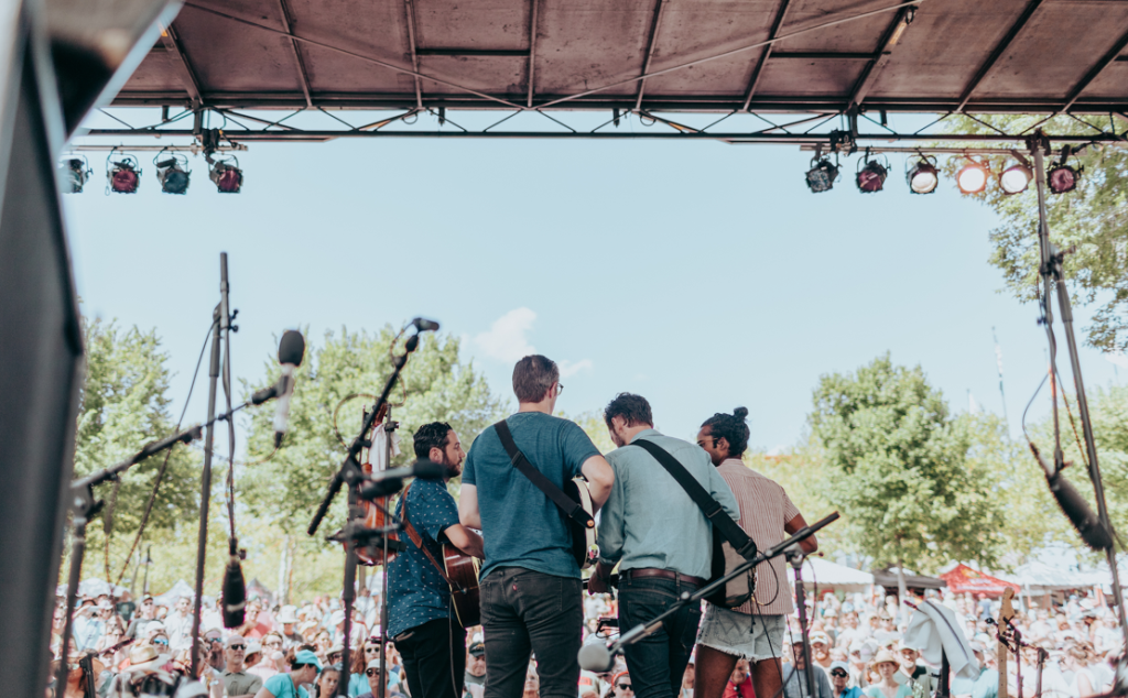 Darlingside: “Go Back” (XPoNential Music Festival 2018)