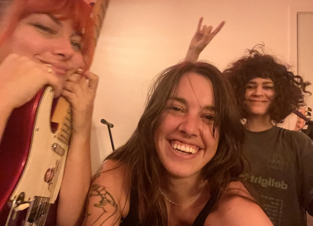 Amanda X comes in under the wire with new music in 2022