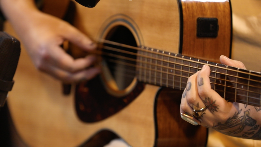 Shannen Moser: “Oh My God” (Indie Rock Hit Parade Live Session)