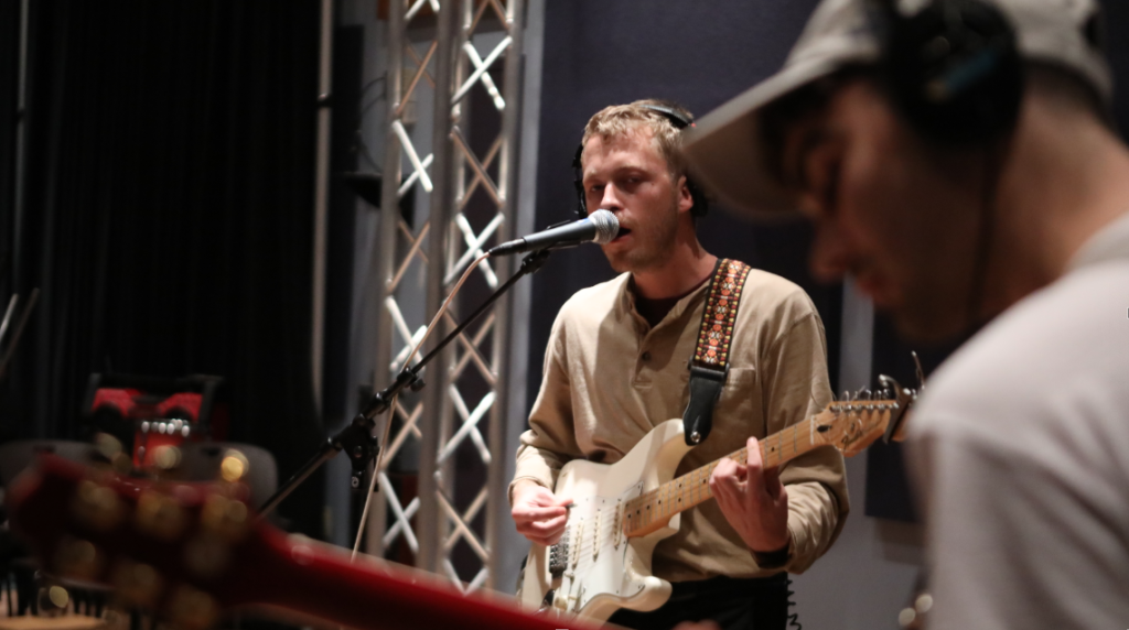 The Vernes: “H. Roark” (The Key Studio Sessions)