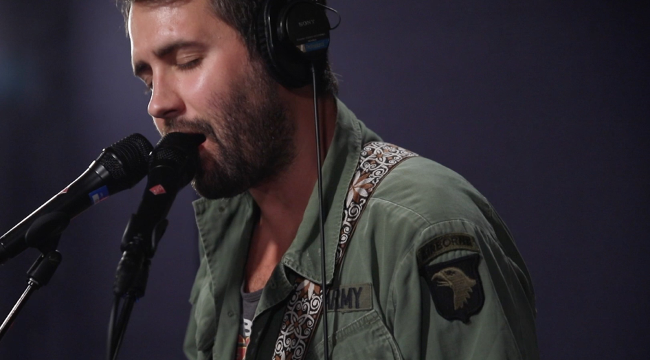 Los Colognes: “Flying Apart” (World Cafe Version)