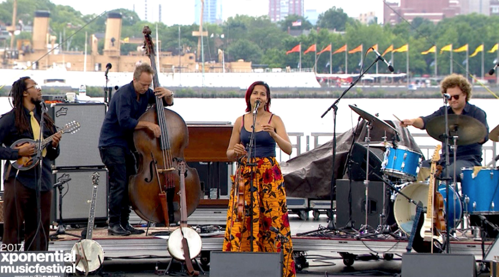 Rhiannon Giddens: “Love We Almost Had” (WXPN – XPoNential Festival 2017)