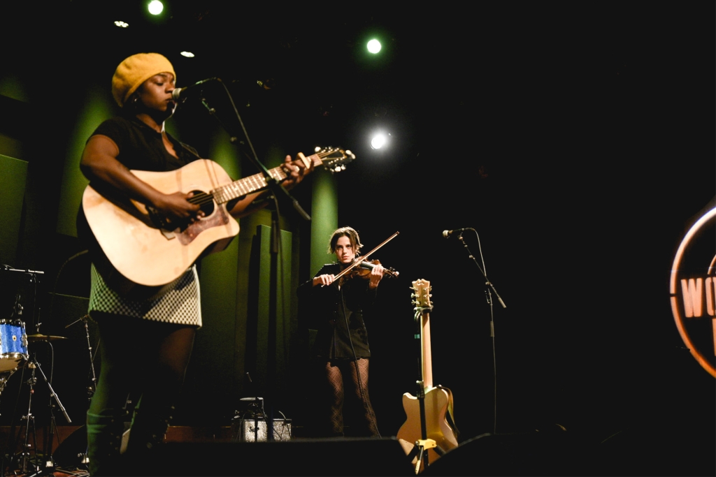 Sunny War: “New Day” (Free At Noon Concert)
