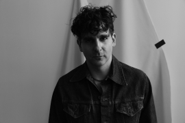 Adam Weiner of Low Cut Connie discusses Ronnie Spector-inspired new single “Are You Gonna Run” on WXPN