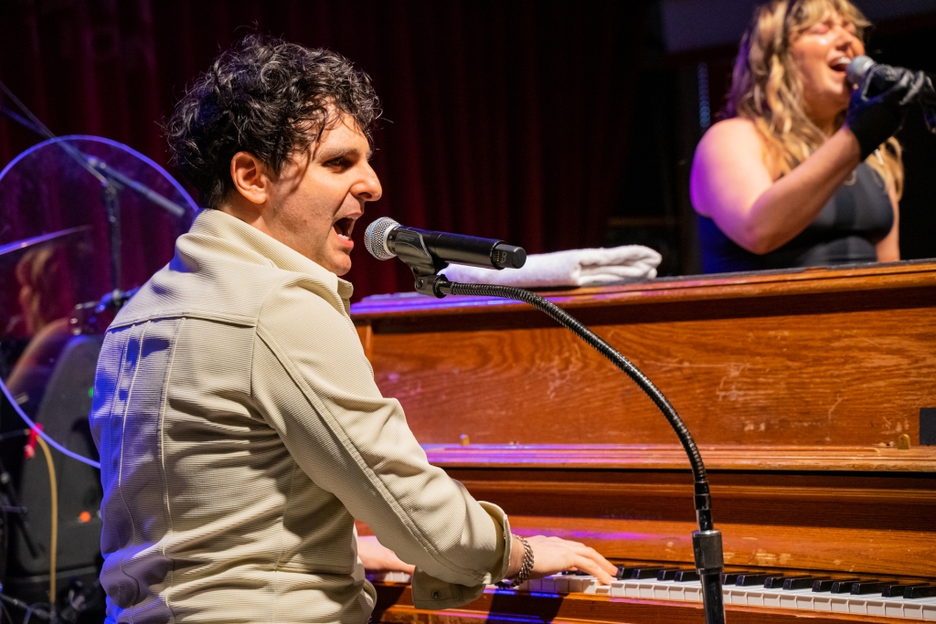 Low Cut Connie: Full Set (NON-COMM 2023)