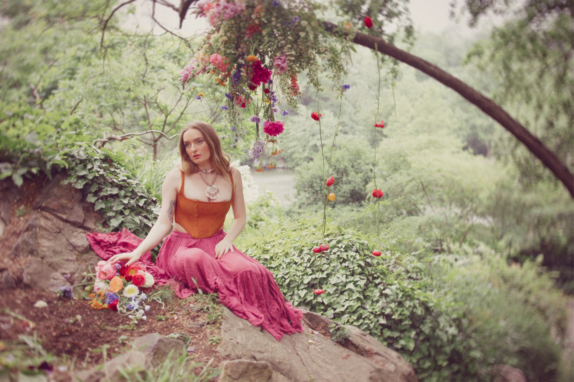 Gina Zo shares her coming out story in Velvet Rouge’s “Fakin’ It”