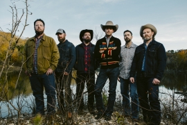 Turnpike Troubadours return with new album: A Cat in the Rain