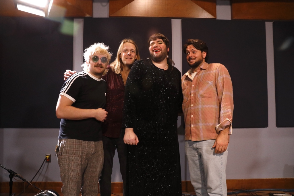 The Key Studio Sessions: Sixteen Jackies