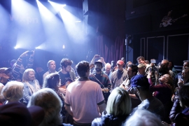 Darlingside’s exquisite harmonies and playful banter enthrall an Ardmore Free At Noon crowd