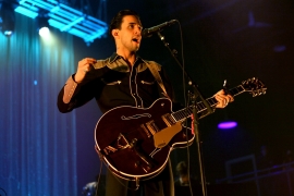 Stephen Sanchez bring serious showmanship to Philly