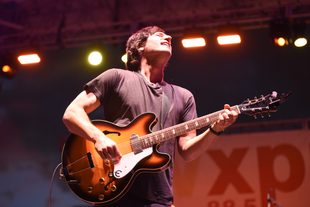 Pete Yorn plays the old and the new by the water’s edge at XPNFest
