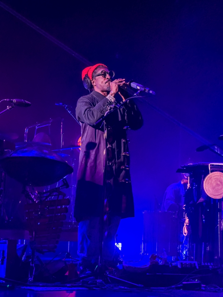 André 3000 throws caution to the wind in a dazzling Met Philly appearance