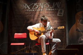 Sense of Place: Finger-style guitar is king at this Tuscan music venue