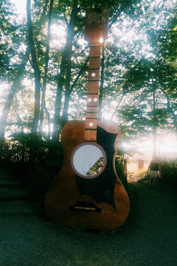 A guitar sculpture on the grounds of the Philadelphia Folk Festival | Photo by Hope Helmuth | hopehelmuth.com