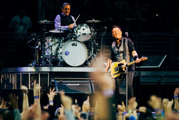 Bruce Springsteen and the E Street Band | Photo by Cameron Pollack | cameronpollackphotography.com