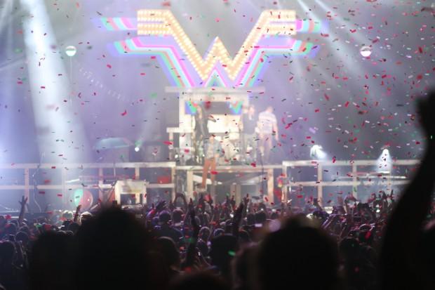 Weezer | photo by Ben Wong for WXPN | <a href=http://brotherlylost.com target="_blank">brotherlylost.com</a>