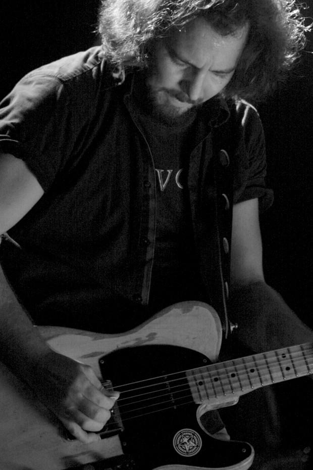 Pearl Jam at The Spectrum | photo by John Vettese