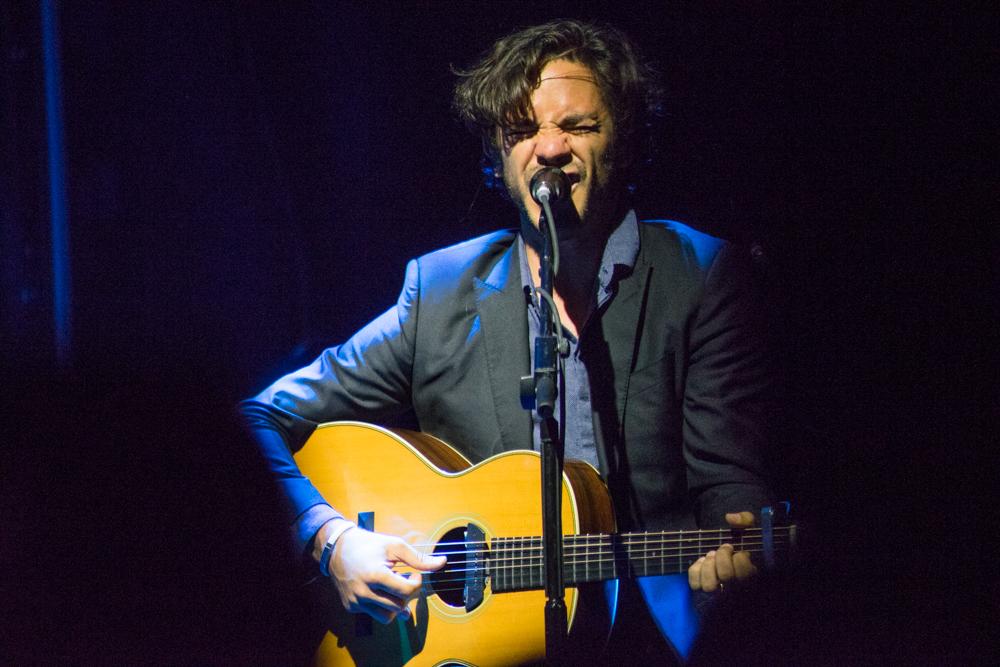 Jack Savoretti - photo by Ellen Miller - ellencm.com