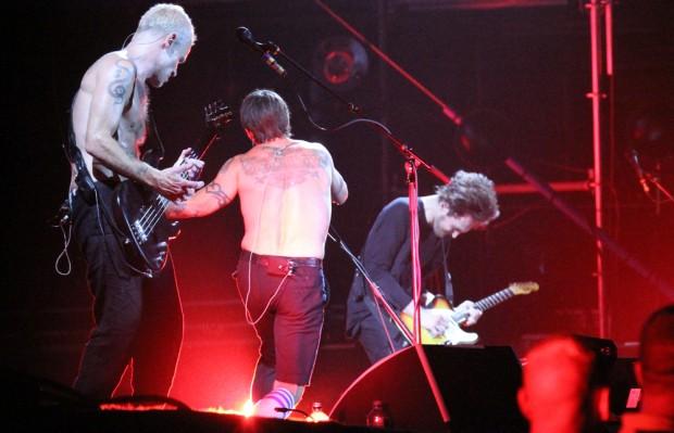 Red Hot Chili Peppers | Photo by John Vettese