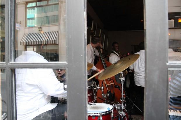 Charles Washington Combo | Photo by Pete Troshak | flickr.com/photos/petryfrompa/