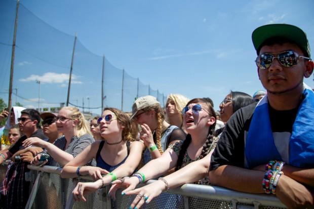 Crowd | Photo by Rachel Barrish | rachelbarrish.com