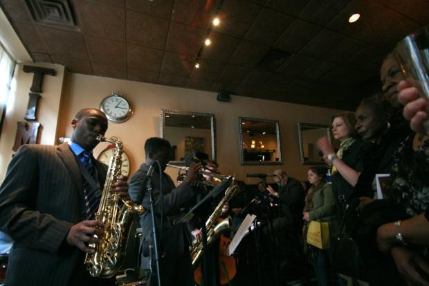 Dahud El-Bakara Sextet at Center City Jazz Fest | Photo by John Vettese