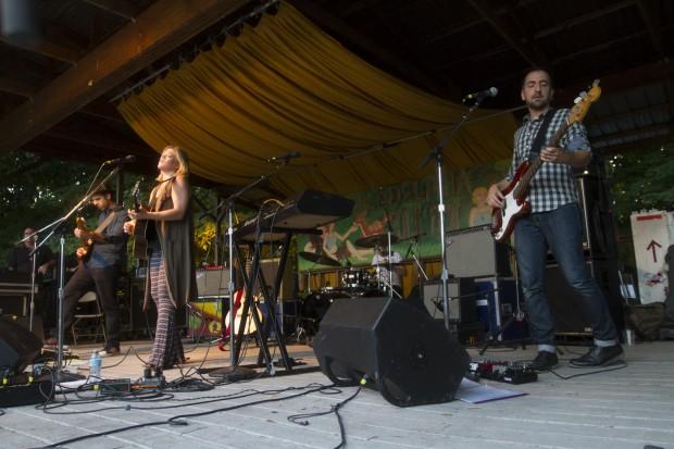 Liz Longley | Photo by John Vettese