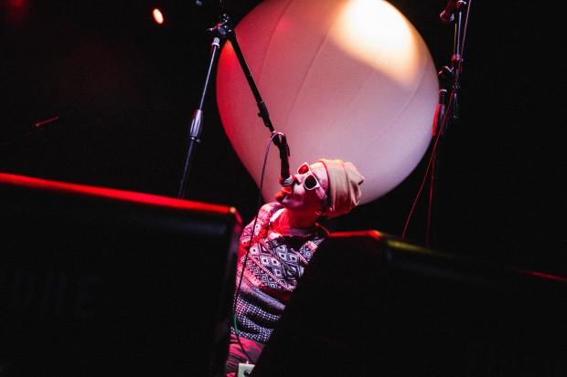 mewithoutYou | Photo by Sydney Schaefer for WXPN | sydneyschaeferphotos.com