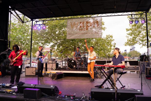 Hoochi Coochi - xpn fest-01