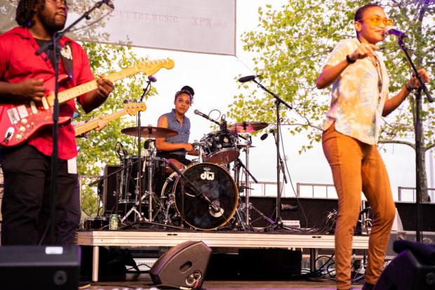 Hoochi Coochi - xpn fest-04