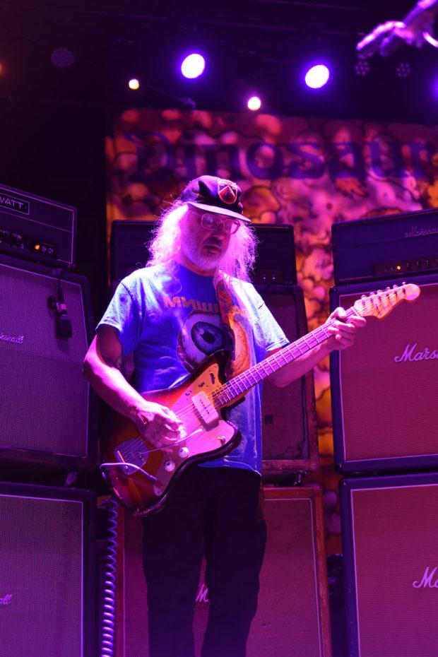 Dinosaur Jr-16