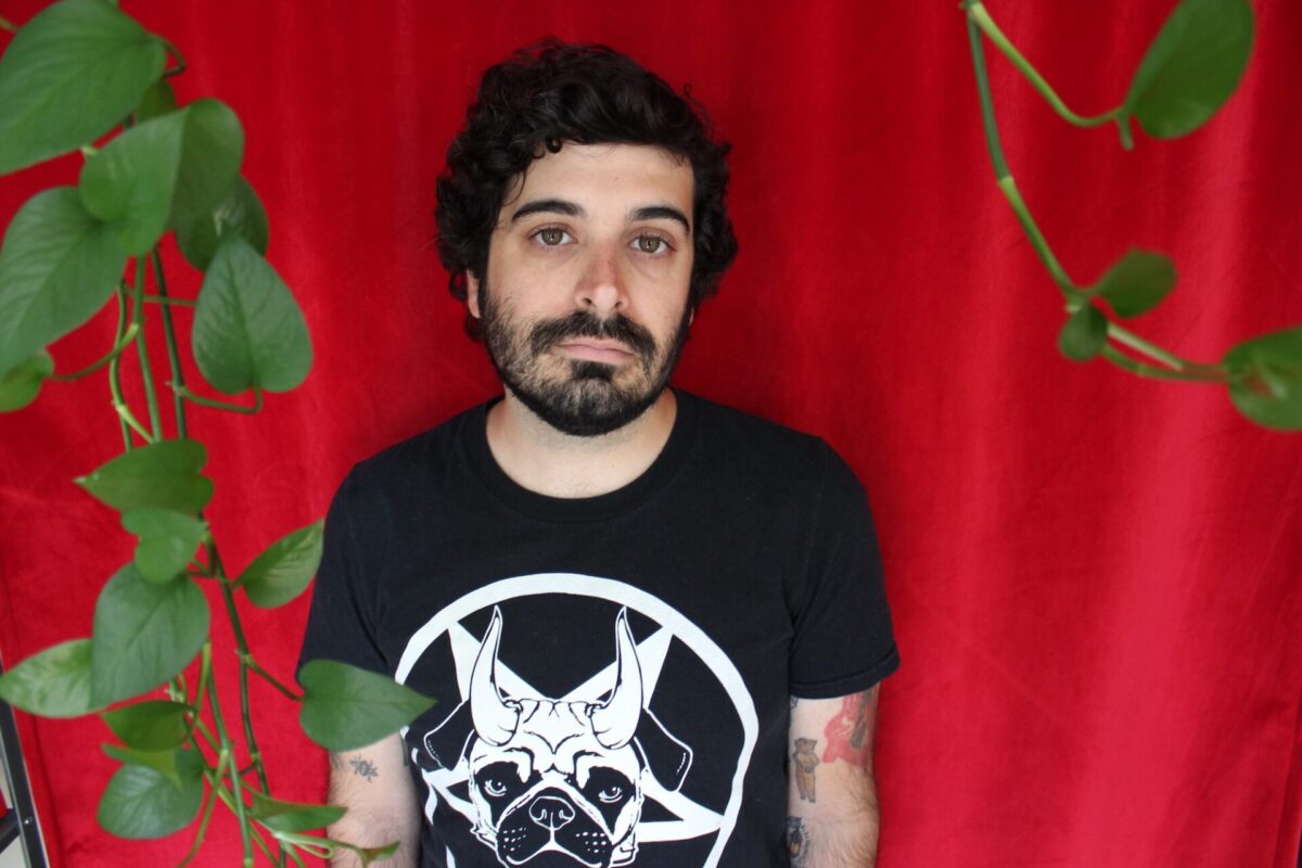 Graduation Speech reflects on sharing life in close quarters on “Small Apartment”