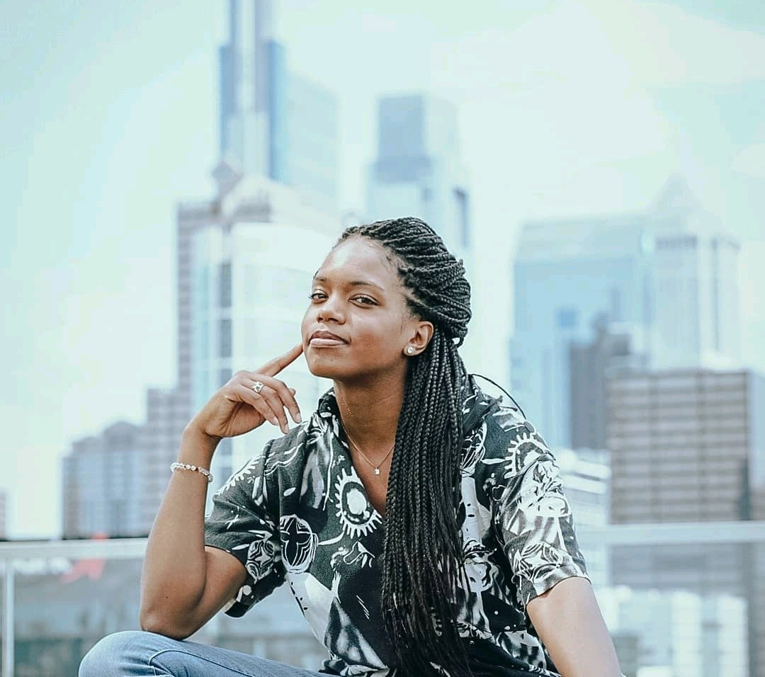Give Them Their Flowers: Lenora Elaine on Jill Scott, Sonia Sanchez, and the creative legacy of Philly
