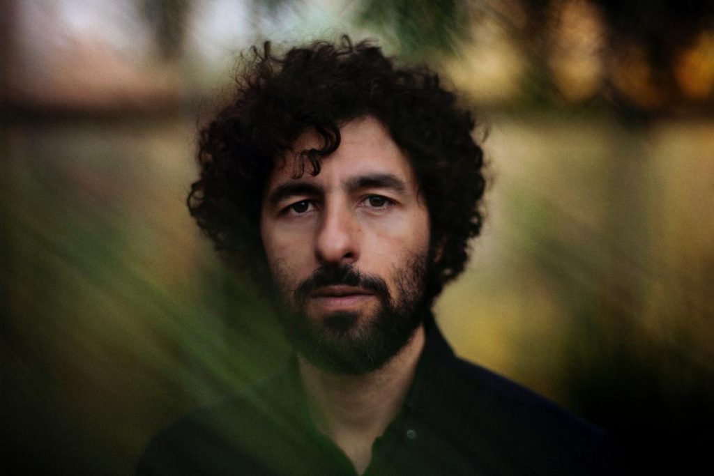 Listen to José González’s “Visions,” the first single from his new album <em>Local Valley</em>