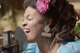 NON-COMM Recap: Valerie June brings her healing powers to night one