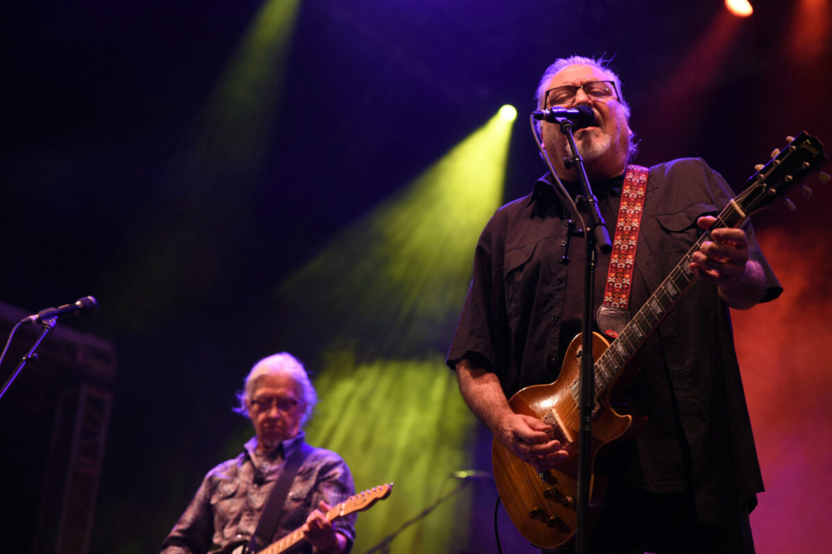 Los Lobos spans eras and genres in a grand finale for night one of XPNFest