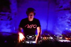DJ Robert Drake is throwing a FREE Land Of The Lost 80s dance party and you’re invited