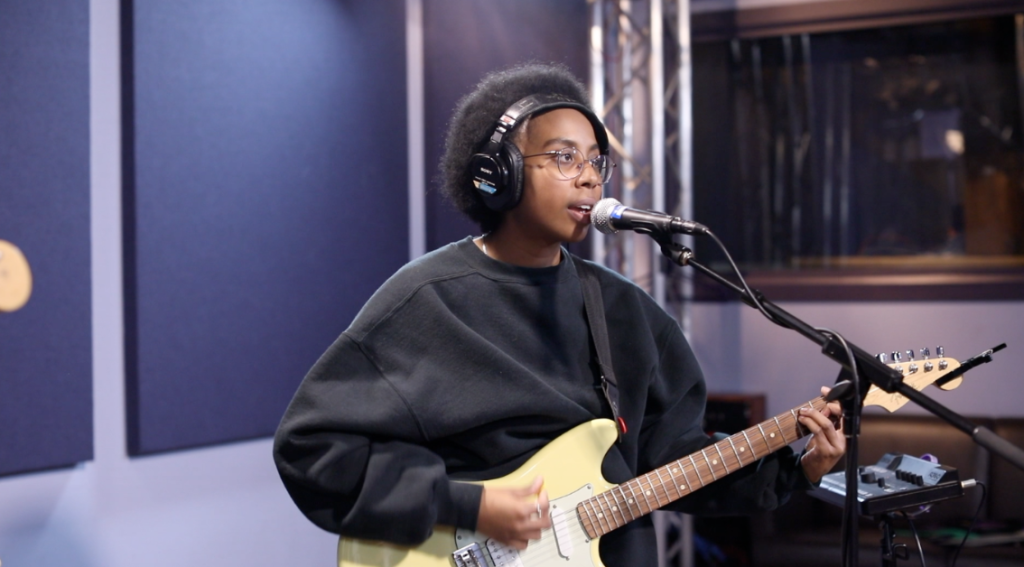 Highnoon: “Phone” (The Key Studio Sessions)